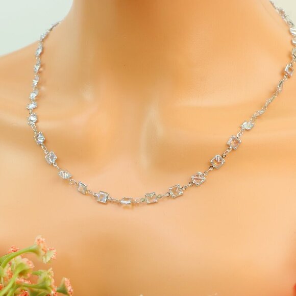 "New Beautiful Design Necklace Chain for Women/Girls, Gift, N802 - Picture 3 of 10